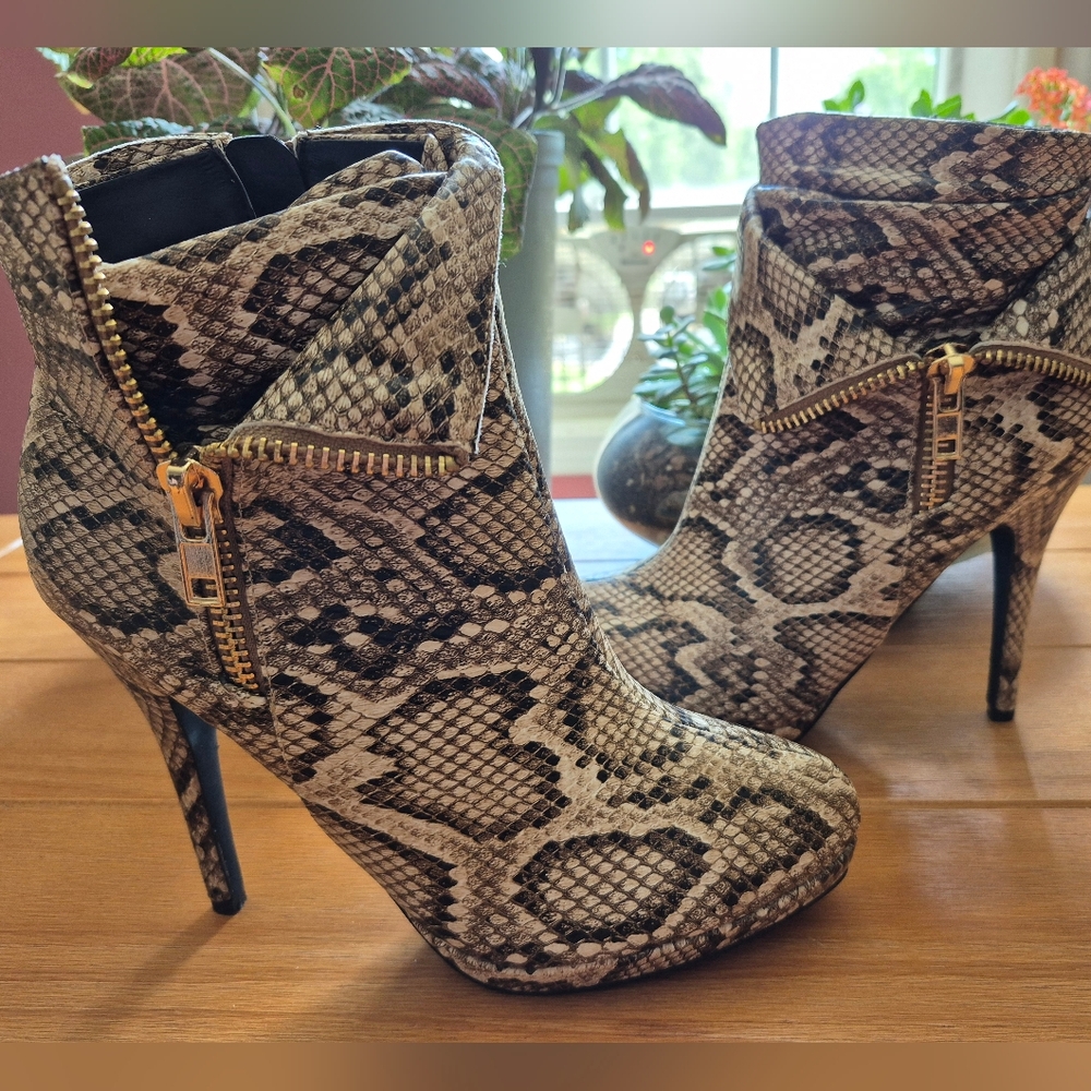 Michael Antonio Faux Snakeskin Stilleto Heel Boots - Size 9